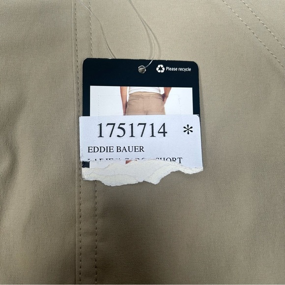 Eddie Bauer Women's Tan Rolled Hem Bermuda Shorts - Picture 3 of 11